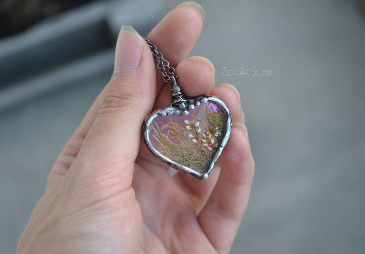 Real moss necklace, Dried Heather Flower Necklace