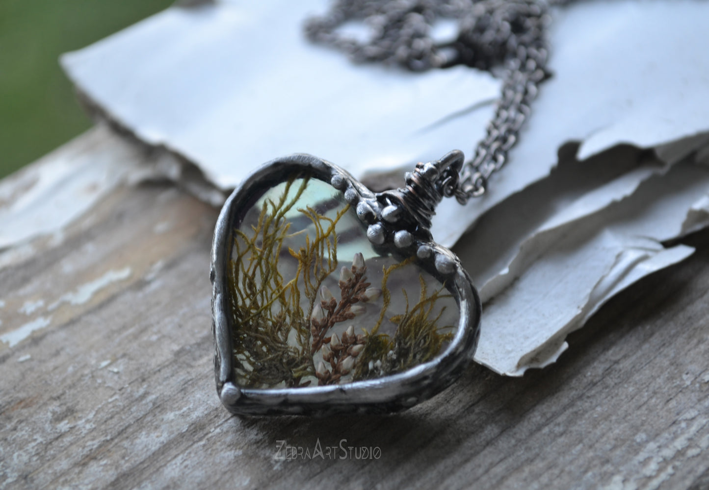Real moss necklace, Dried Heather Flower Necklace