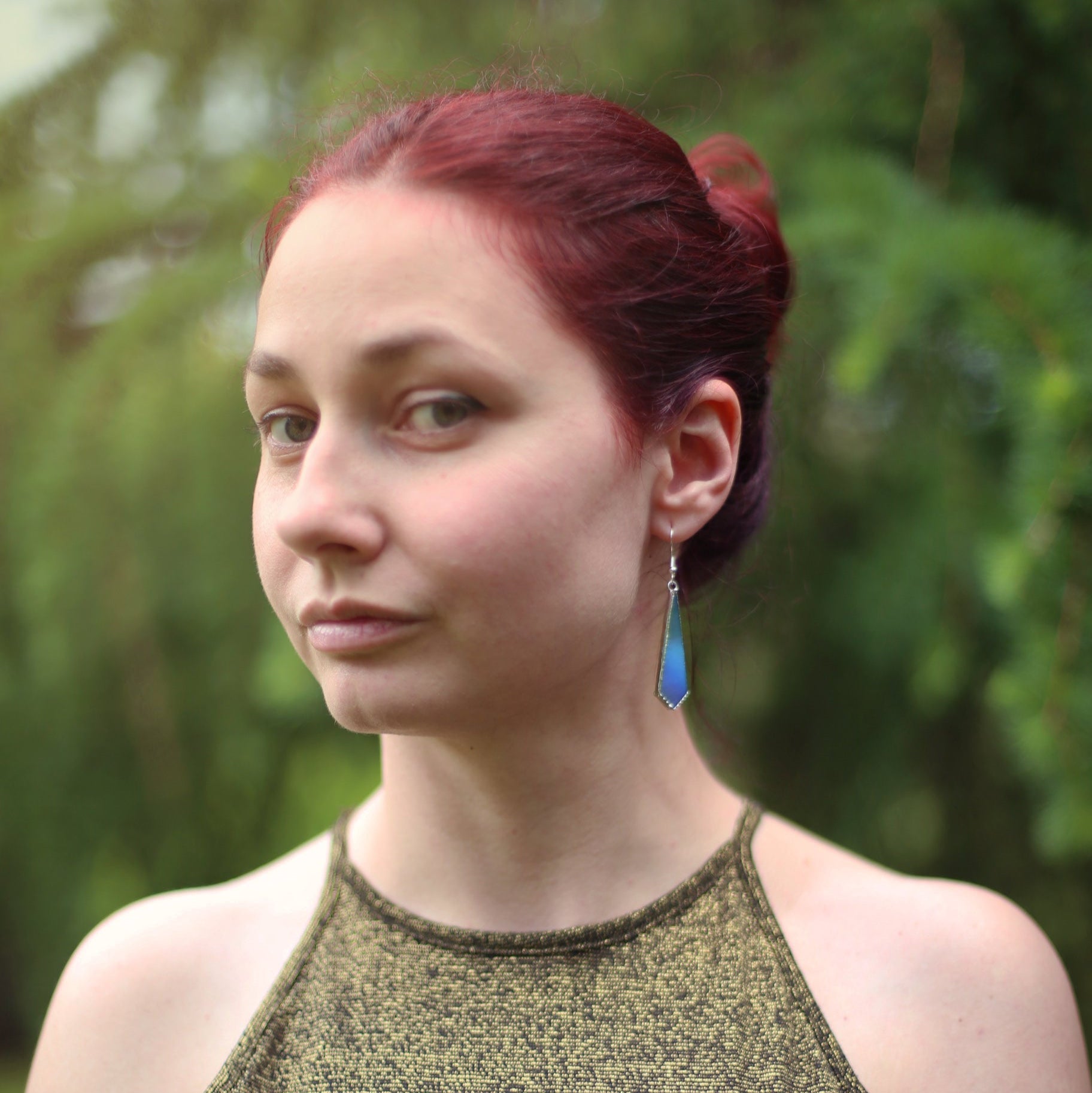 Ocean blue delicate earrings, Iridescent glass earrings