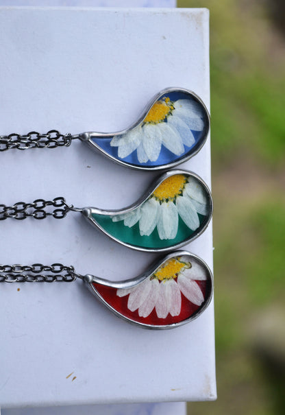 Friendship necklaces for 3, Daisy Trio pendants