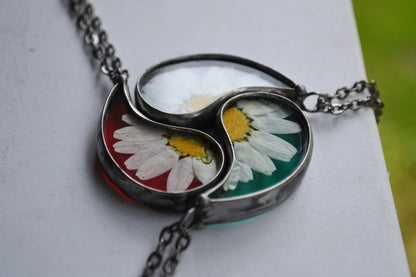 Friendship necklaces for 3, Daisy Trio pendants