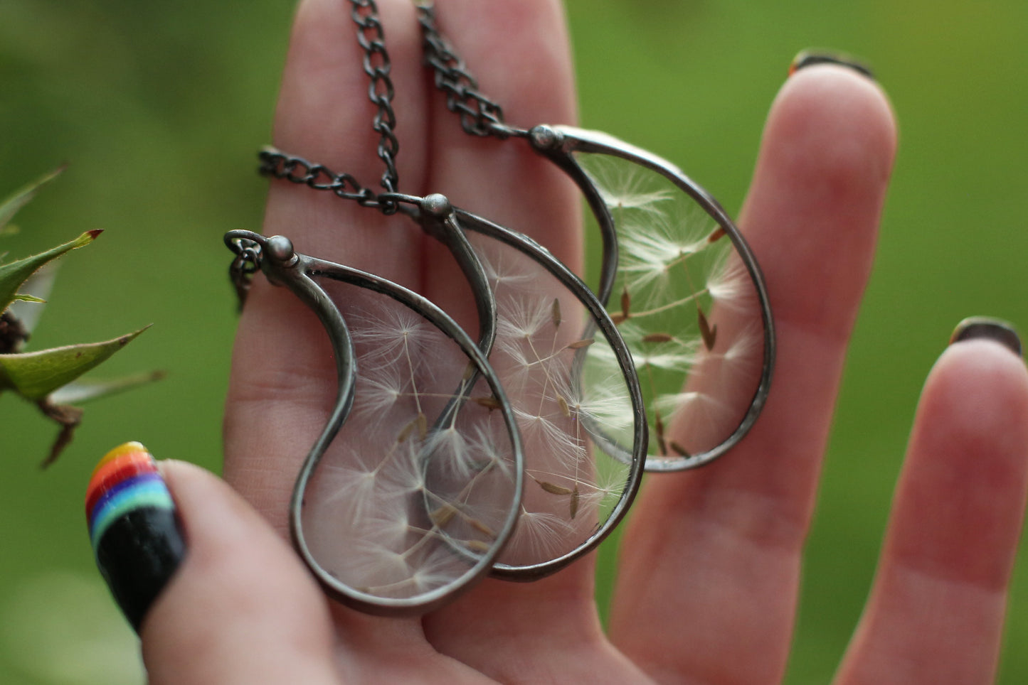 Set of 3 best friend necklaces with dandelion seeds