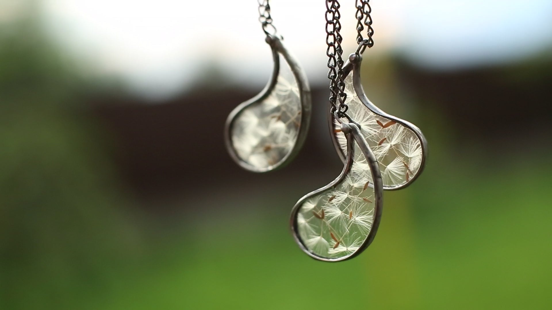Set of 3 best friend necklaces with dandelion seeds