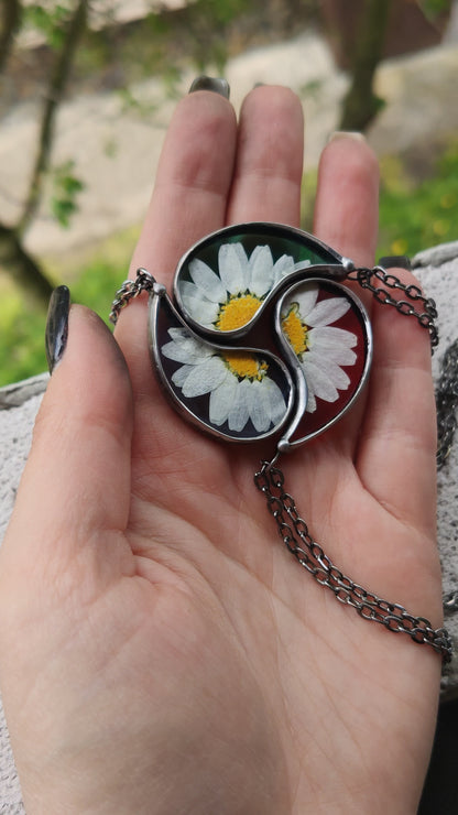 Friendship necklaces for 3, Daisy Trio pendants