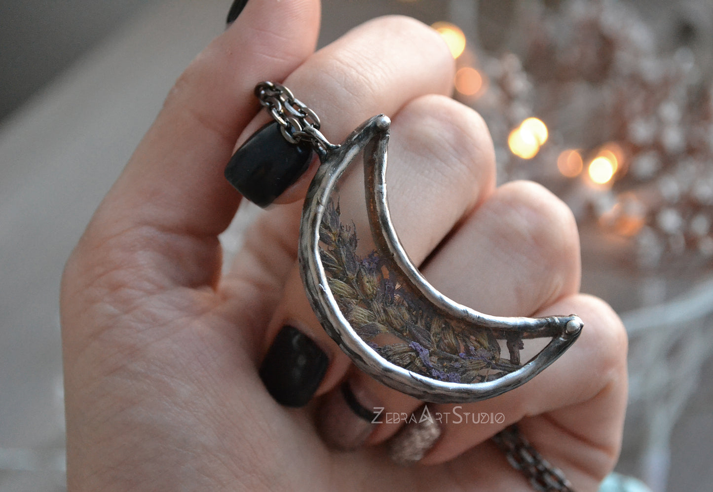Choker Half moon pendant