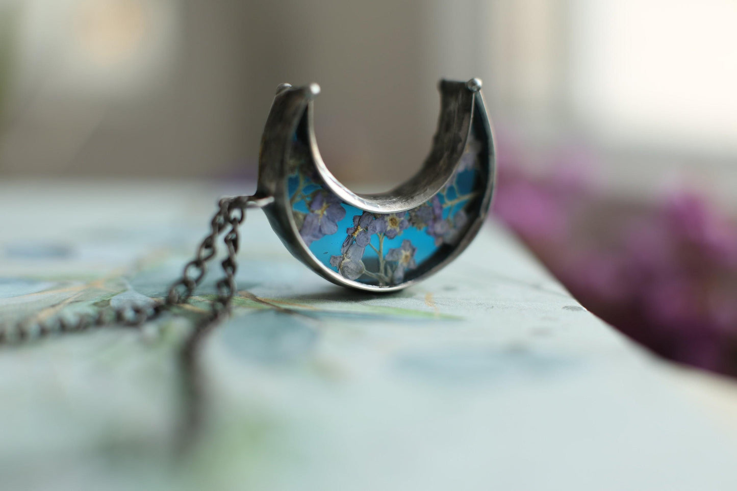 Dry forget me not flower necklace