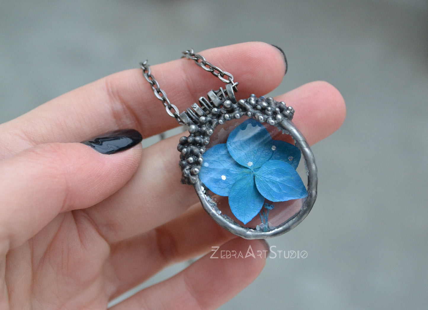 Real blue hydrangea flower necklace