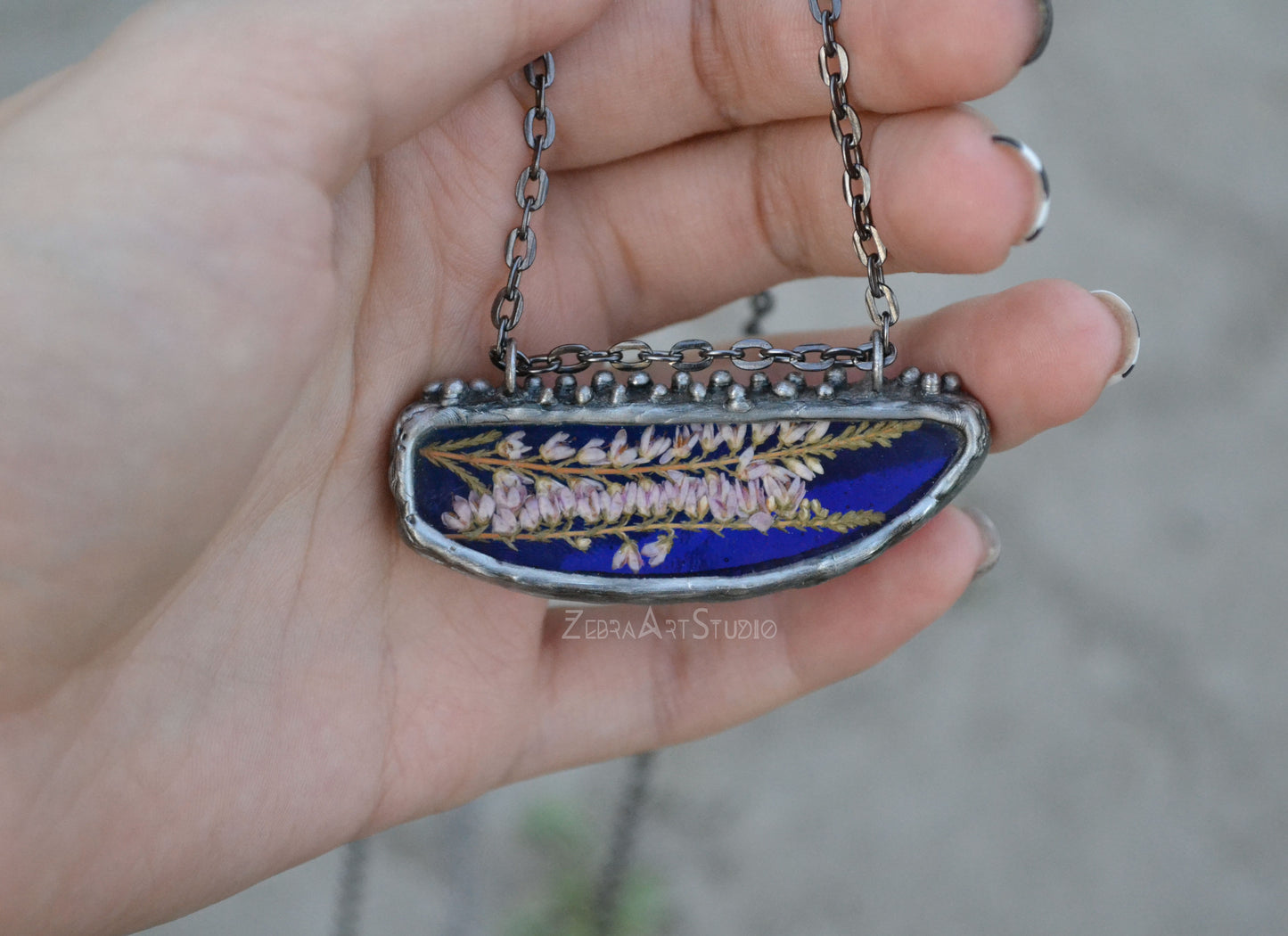 Heather choker necklace
